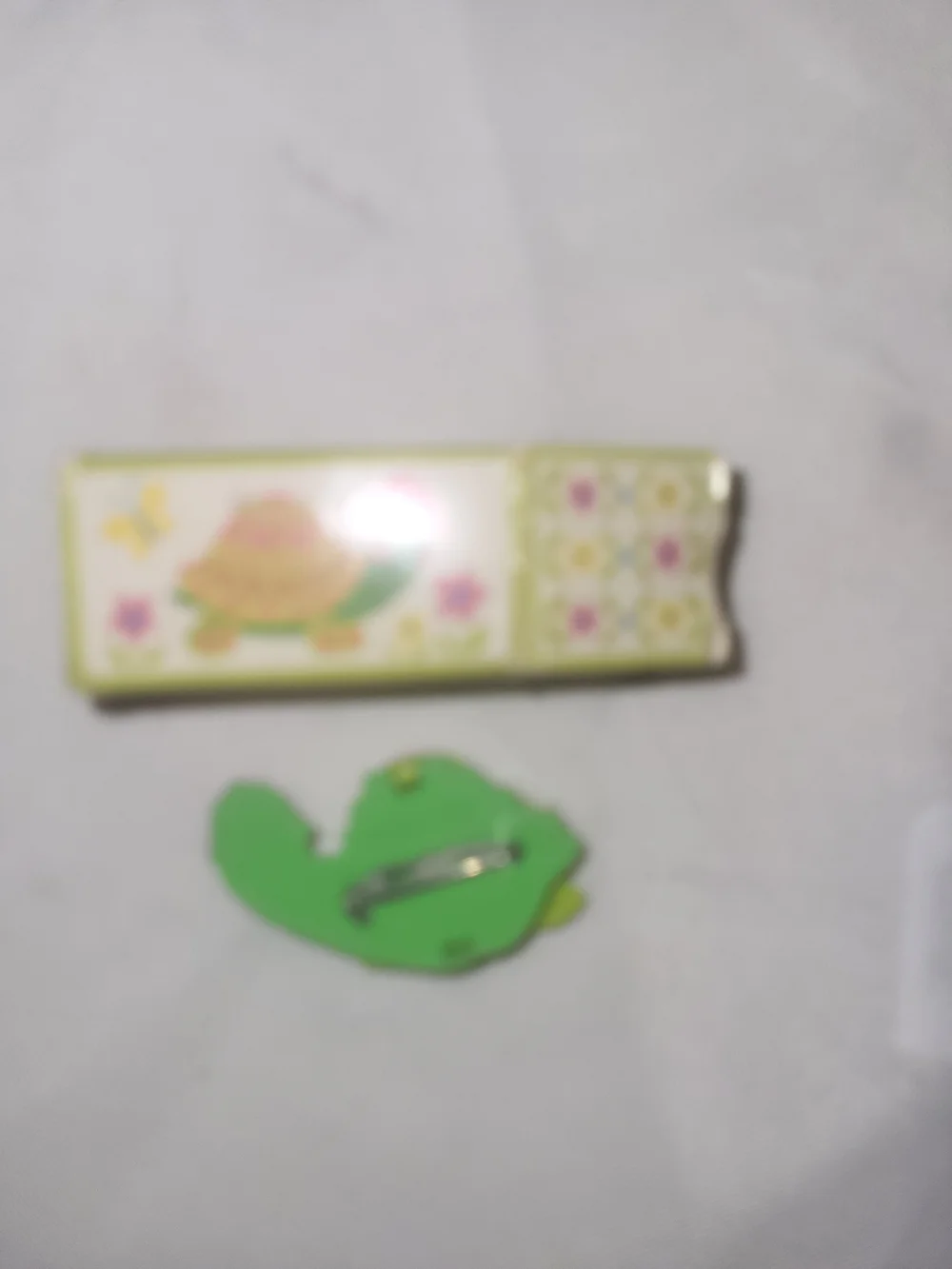 Cute Green & Pink Myrtle Turtle Pin Brooch for Kids Avon 70s Box Full Glace